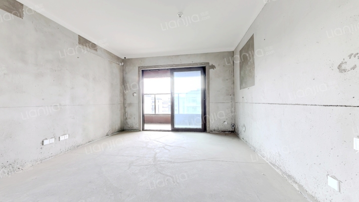 天赋铭门二手房实景图