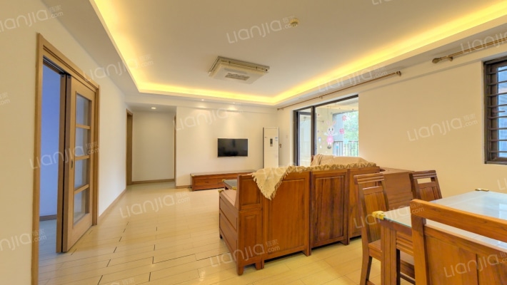 万科城一期二手房实景图