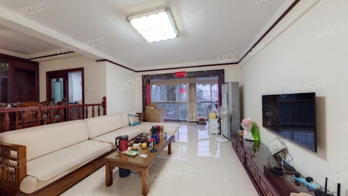 新莲花新龙山花园二手房实景图