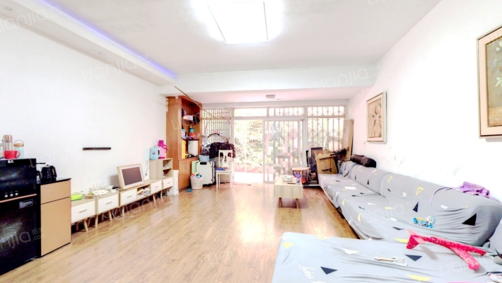 依山丽景二手房实景图