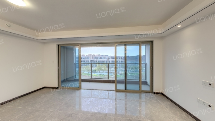 万科璞园璞玥二手房实景图