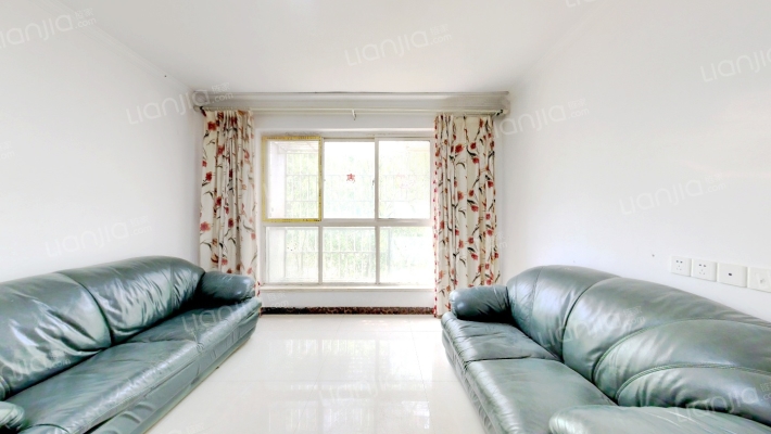 水木年华小区二手房实景图