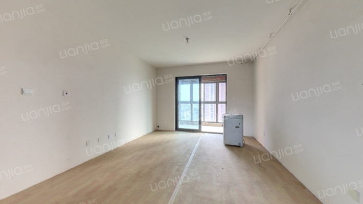 海伦国际二手房实景图