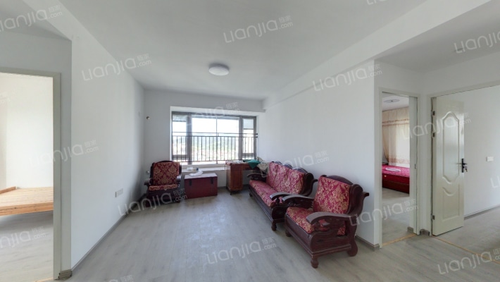 荣安春和景明二手房实景图