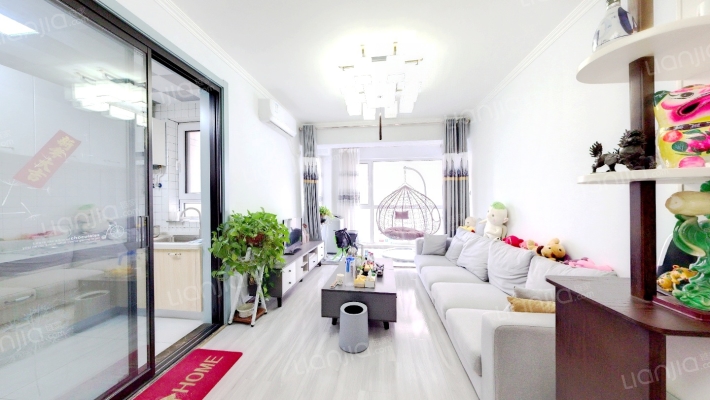 龙湖蓝湖公馆北区二手房实景图