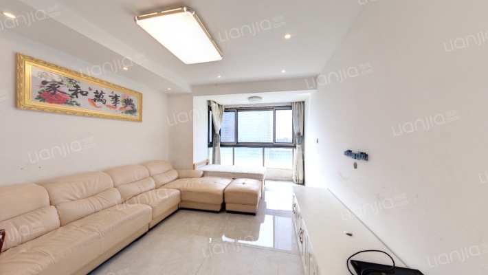 湖景居二手房实景图