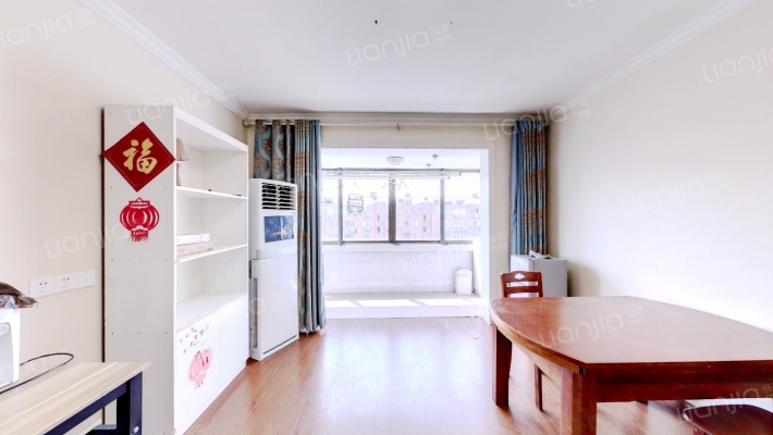 黄龙新村东区二手房实景图