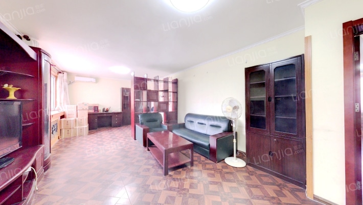 威海路步行街二期二手房实景图