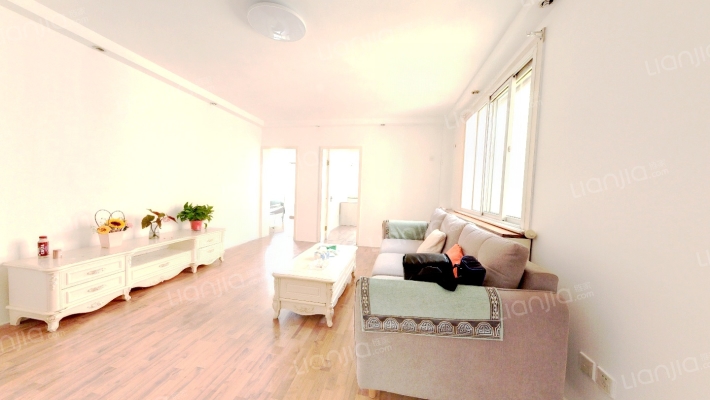 中国通信建设第二工程局中院住宅区二手房实景图