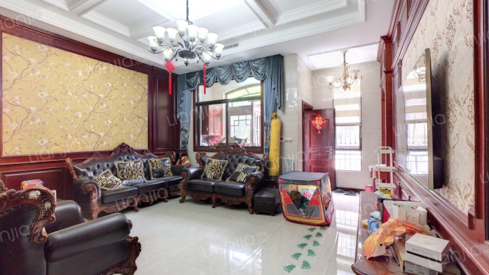 嘉利华府庄园六区二手房实景图