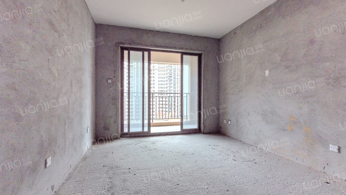 礼顿金御海湾二手房实景图