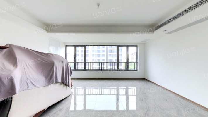 中诚两江印一期二手房实景图