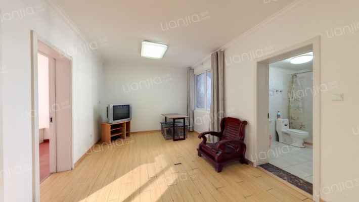 新城花园四区二手房实景图