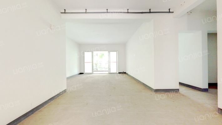 龙湖江与城二期纯小镇二手房实景图