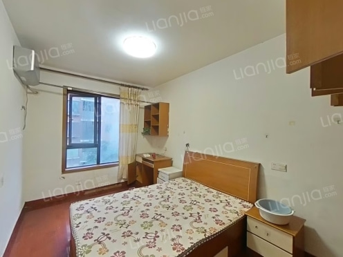 合租·山水华庭 3居室 南卧