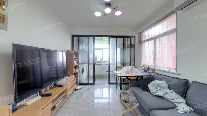 空港公寓D区二手房实景图