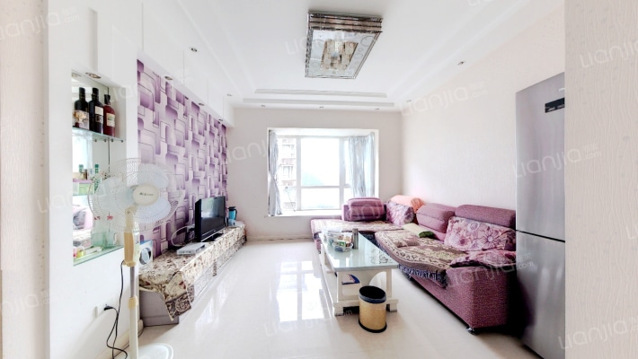 泰吉滨江二手房实景图