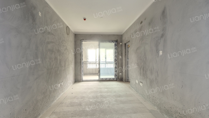 中国摩三期柯榄佳苑二手房实景图