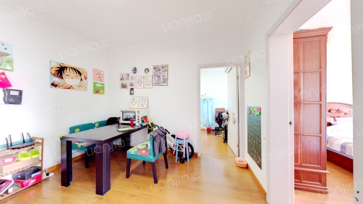 世茂东外滩二手房实景图