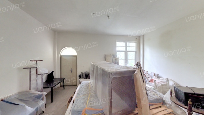 蓝山溪谷二手房实景图