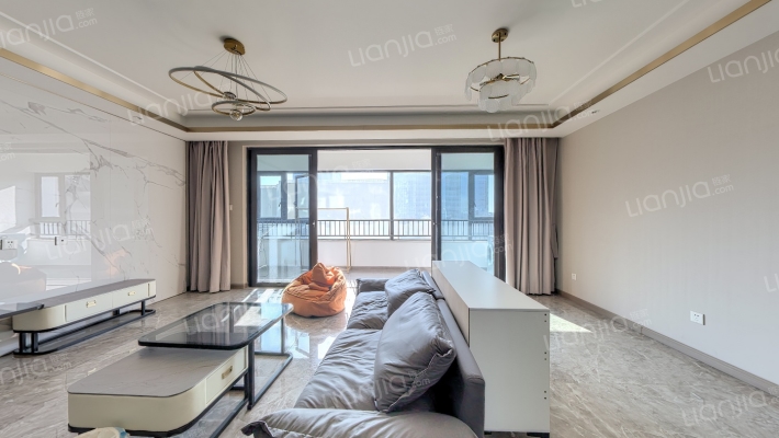 龙湖光年二手房实景图