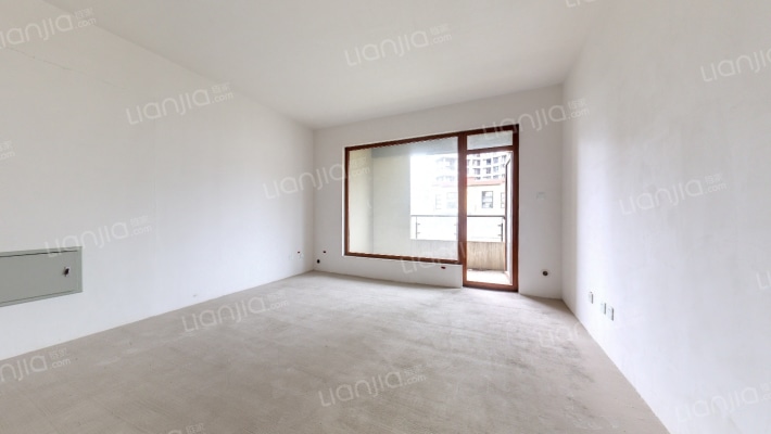 麓山国际茵特拉肯A二手房实景图