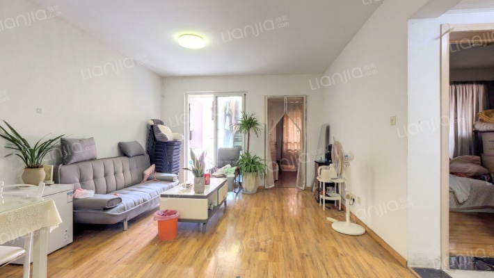 河畔家园A区二手房实景图