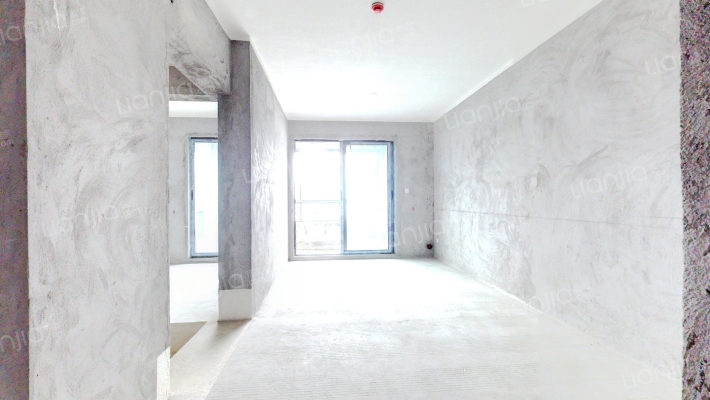 阳光100阿尔勒二手房实景图