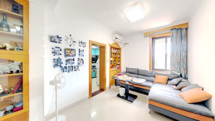 白鹤山路二手房实景图