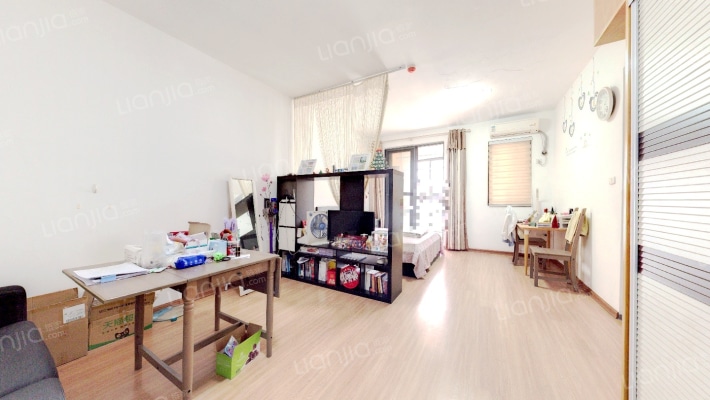 福星惠誉紫领公寓二手房实景图