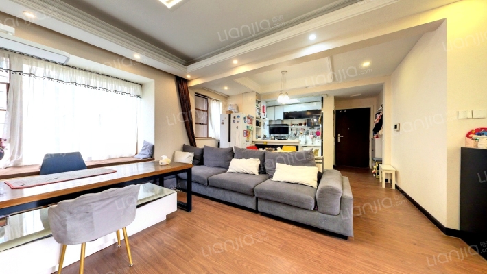 麓山国际云曦台二手房实景图