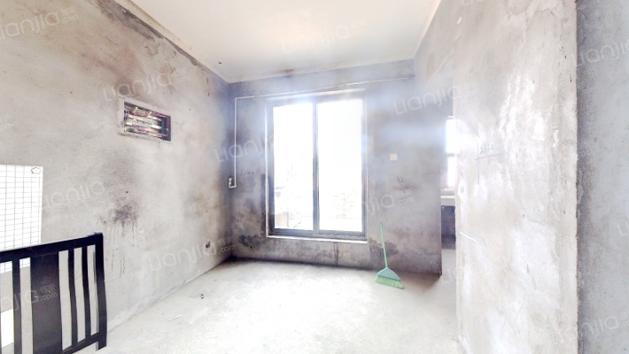 双湖花园二手房实景图