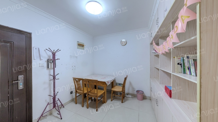 梅里香舍二手房实景图