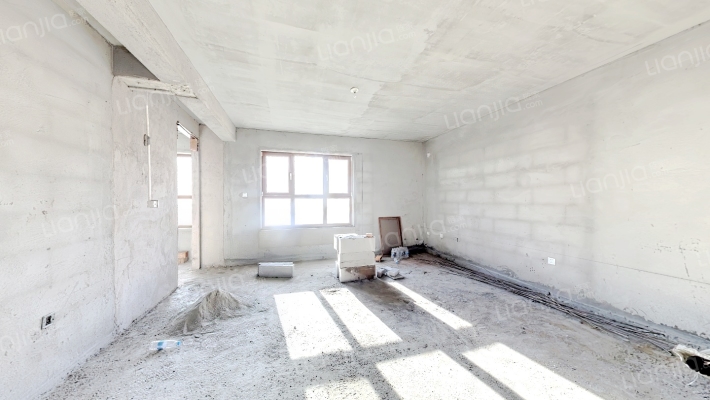 泽丰名苑二手房实景图