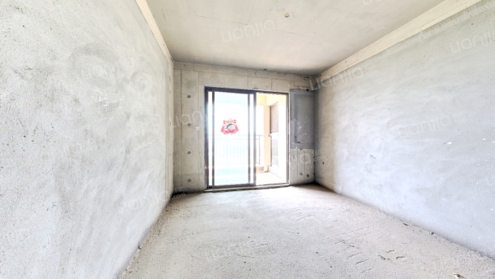 龙湖雅居乐·春江紫宸二手房实景图