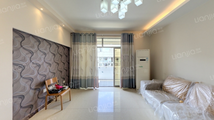 中渝爱都会二手房实景图