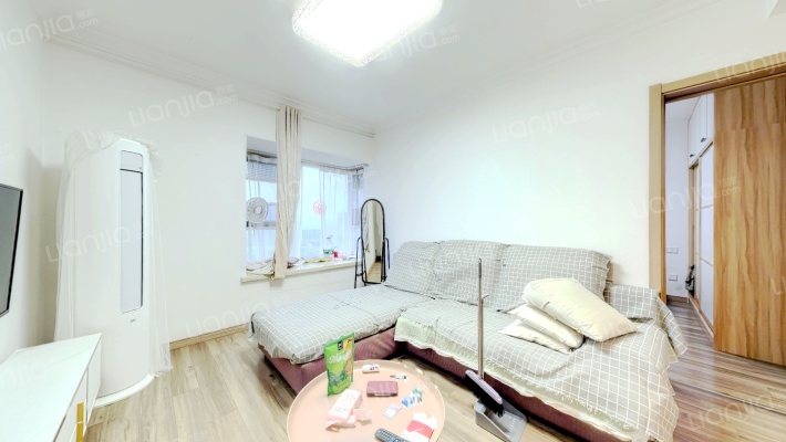 万科金色城市二期二手房实景图