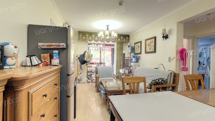 时代广场国悦公馆二手房实景图