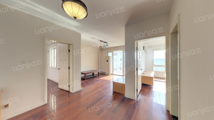 流晶逸彩二手房实景图