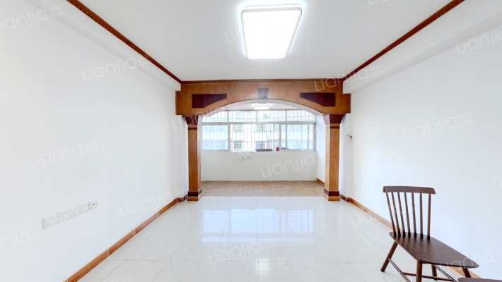 南桦花园二手房实景图