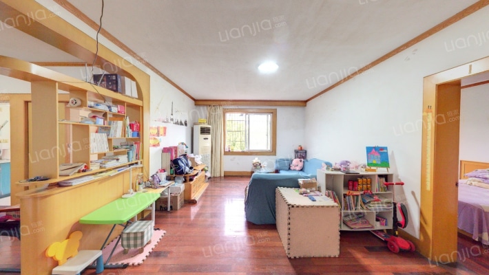 中河家园二手房实景图