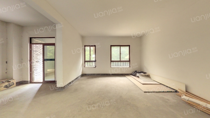 晋愉林畔神韵二手房实景图