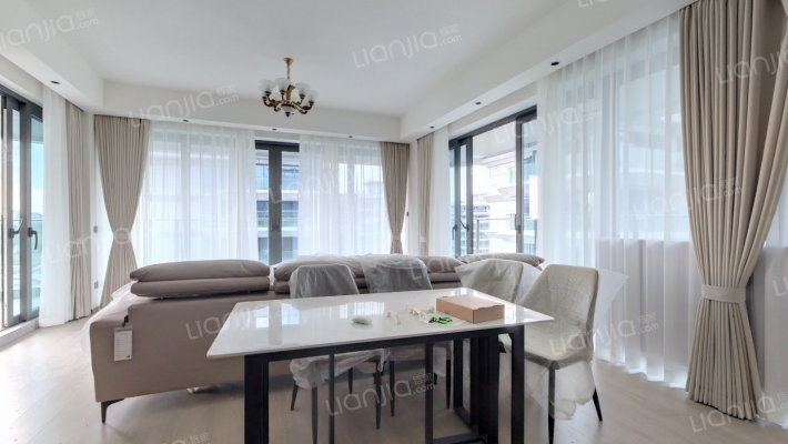 清凤鹿溪源二手房实景图