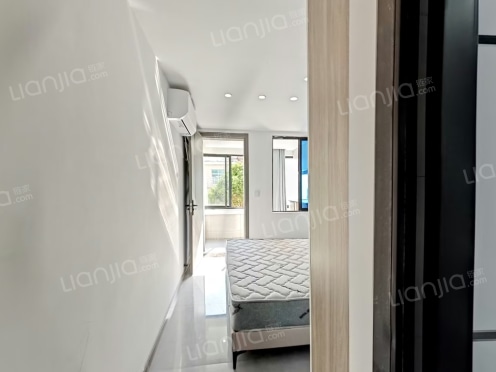 合租·花园浜四村 5居室 南卧