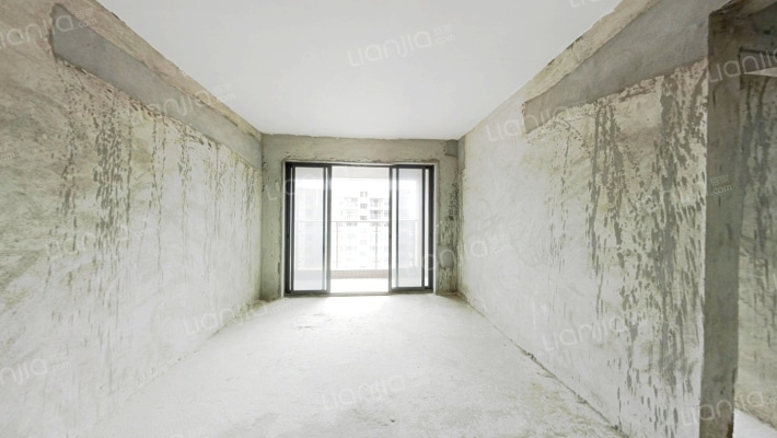 中铭宝翠园二手房实景图