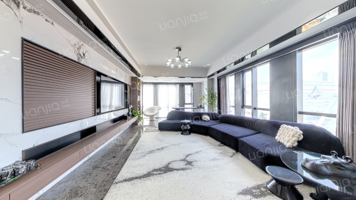 天玺240花园公馆二手房实景图