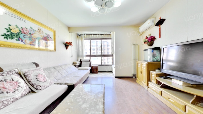 加州水郡三期二手房实景图