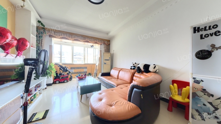 沿湖小区南区二手房实景图