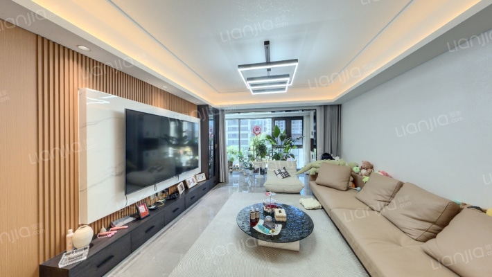 金茂建发泊悦二手房实景图