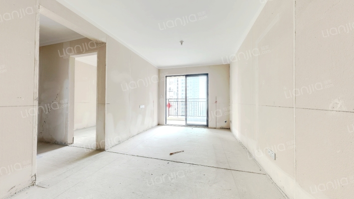 凤凰城凤鸣苑二手房实景图